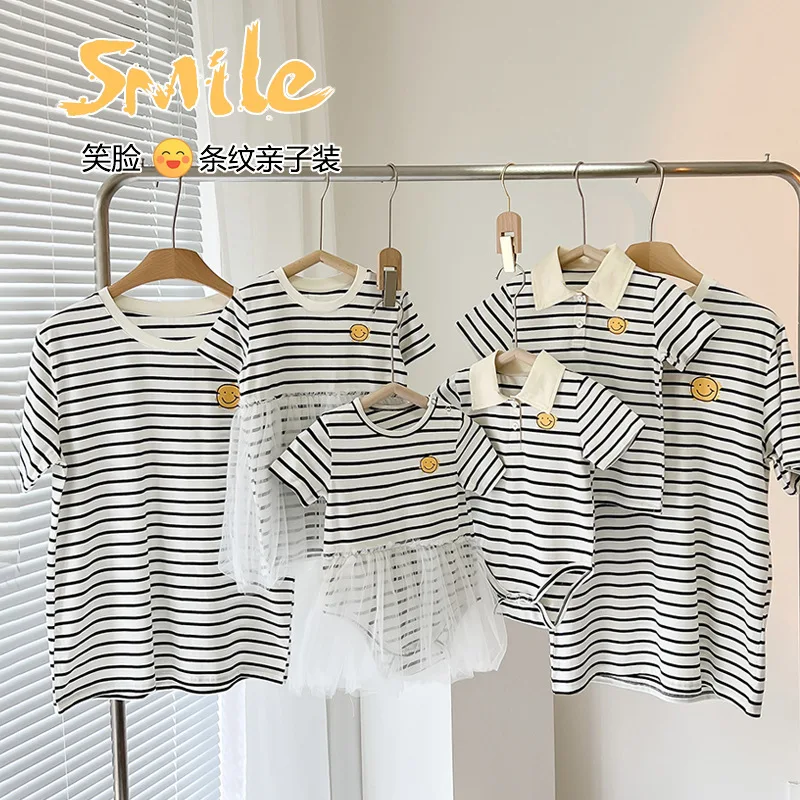 

Design Parent-Child Clothes Summer Short Sleeve T-Shirt Soft Cotton Striped Smiley Face Family Photograph Matching Outfits