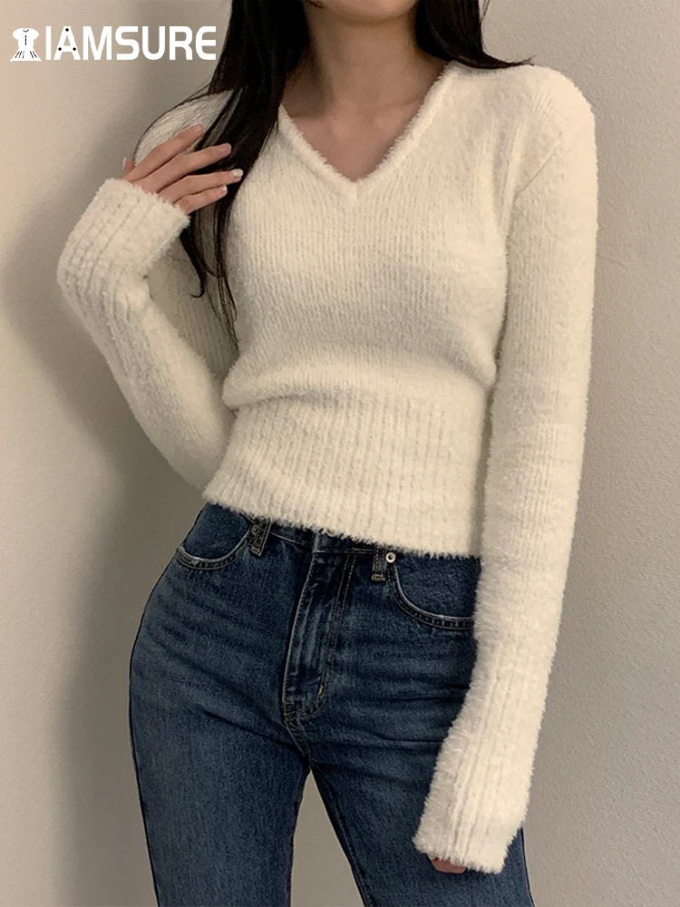 

IAMSURE Casual Basic Furry Knitted Pullovers Streetwear Korean Style Slim Solid V-Neck Long Sleeve Sweaters Women 2022 Winter