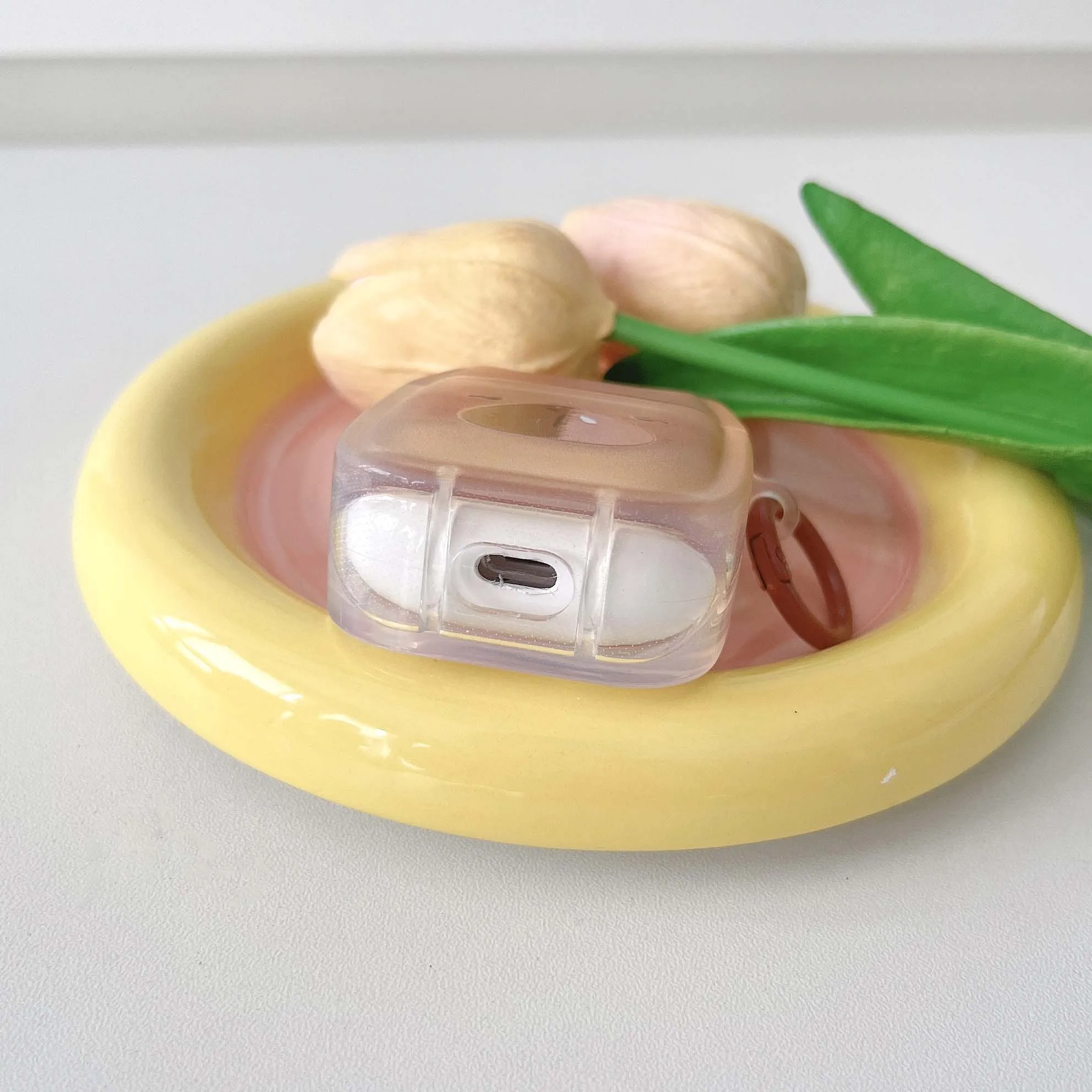 Беспроводные наушники в виде корпуса Ins