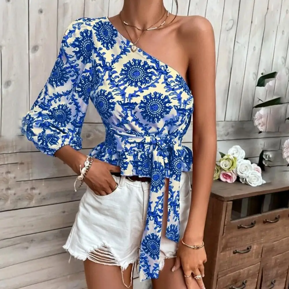 

Skin-touch Breathable Retro Print One Shoulder Women Top Female Clothing