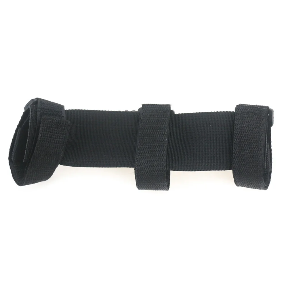 

Skateboard Braces Hand Carry Strap Outdoor Firm Loop Fastening Storage Strong Hook 20x18x2cm Canvas + ABS Durable