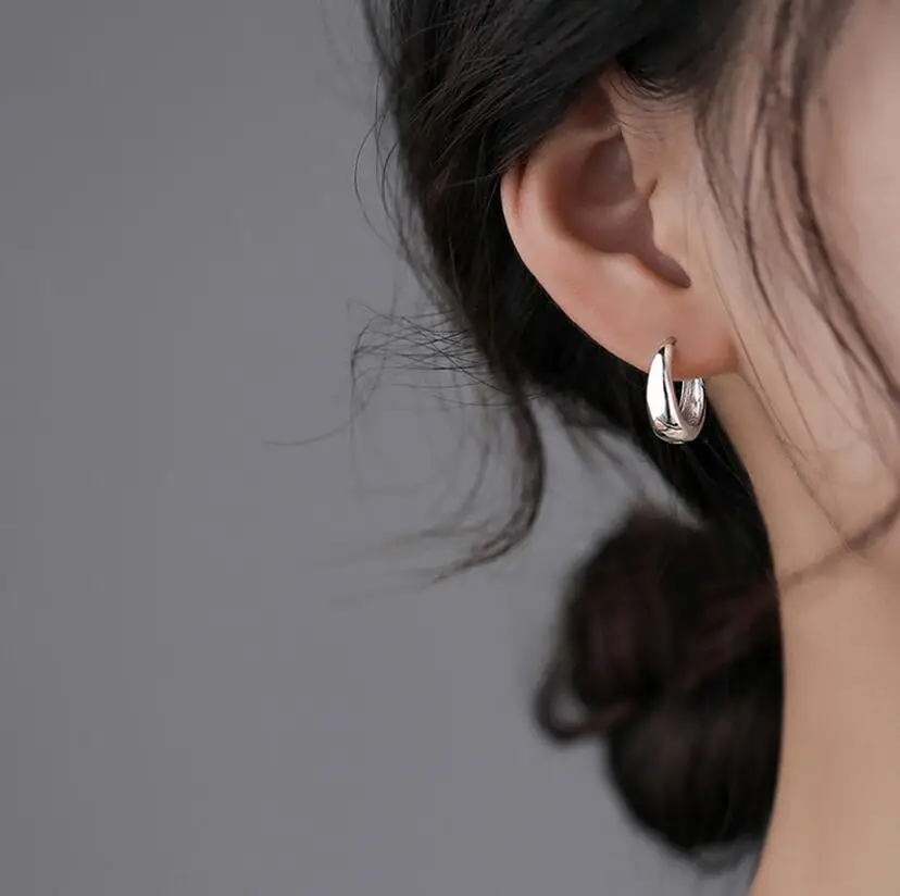 

925 Sterling Silver Hoop Earrings for Women Minimalist Geometric Ear Hoops Party Jewelry Gifts S-E1373