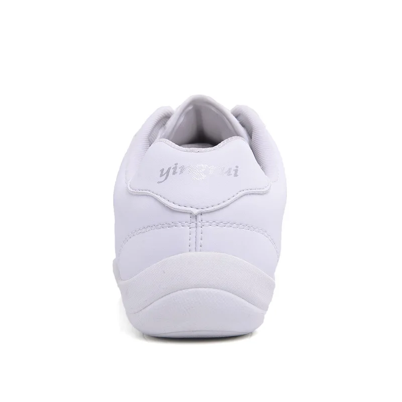 Рисунок 3 - Спортивная обувь для болельщиков