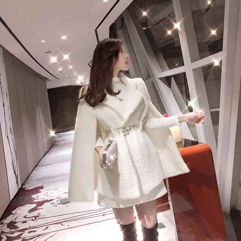 Autumn Winter Woman Mink Fringed Thick Warm Coat Cape Cloak Coat Elegant Luxurious Beaded Long Cloak Jacket Women White Hot Sale
