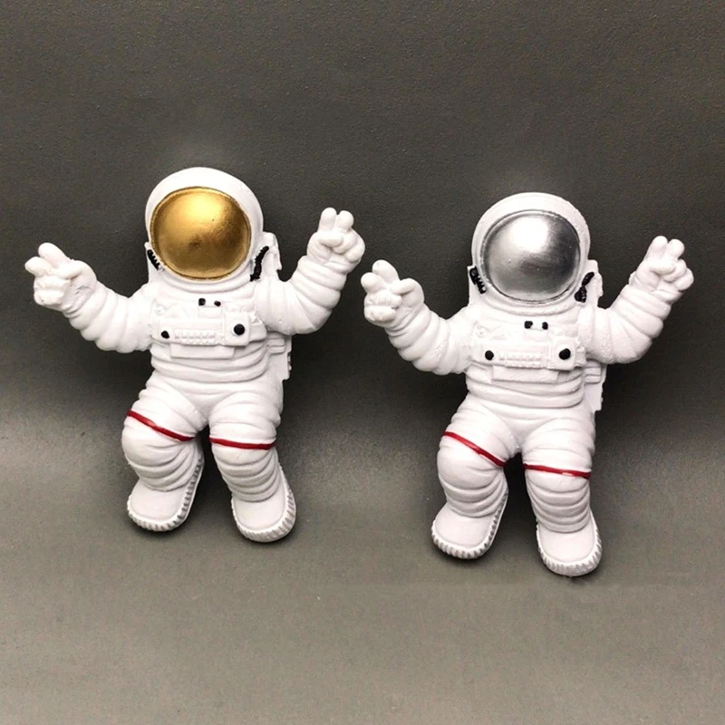 

B0KB 3D Astronaut Refrigerator Magnetic Sticker 12pcs/set Resin Magnet Fridge Paste for Home Kitchen Message Board Collection