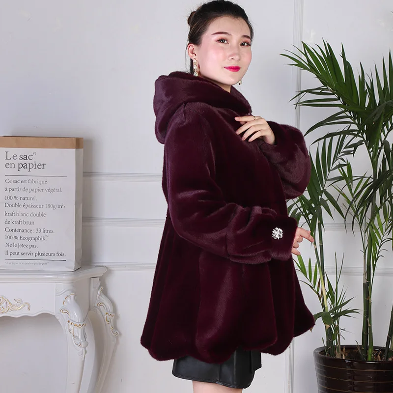 Winter Jacket Women 2021 Short Coats Women Winter 2021 Elegant Luxury Faux Mink Fur Coats for Women Warm Thick Hooded Fur Coat
