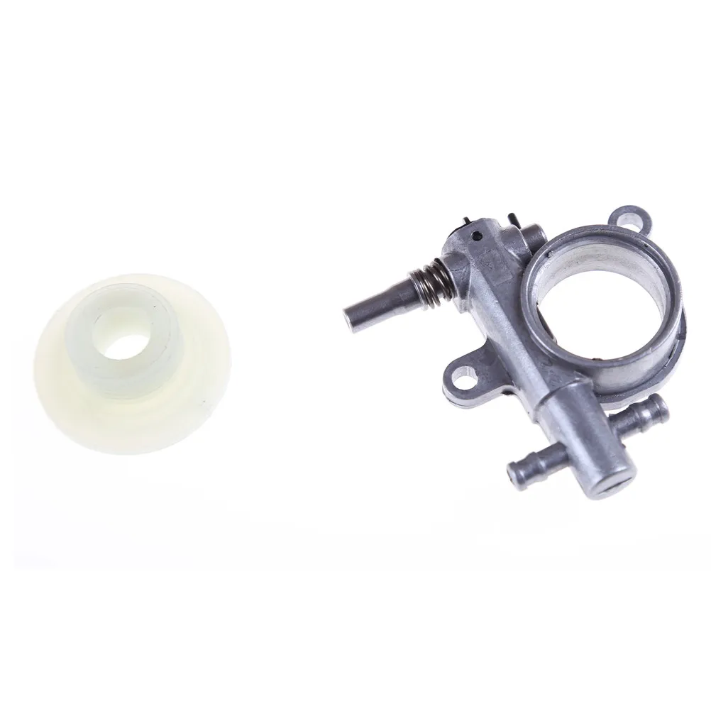 

New 1set 2500/3800 Chainsaw Spare Parts Chainsaw Oil Pump With Worm Drive Gear Fits Chain Saw 25CC/38CC High Quality