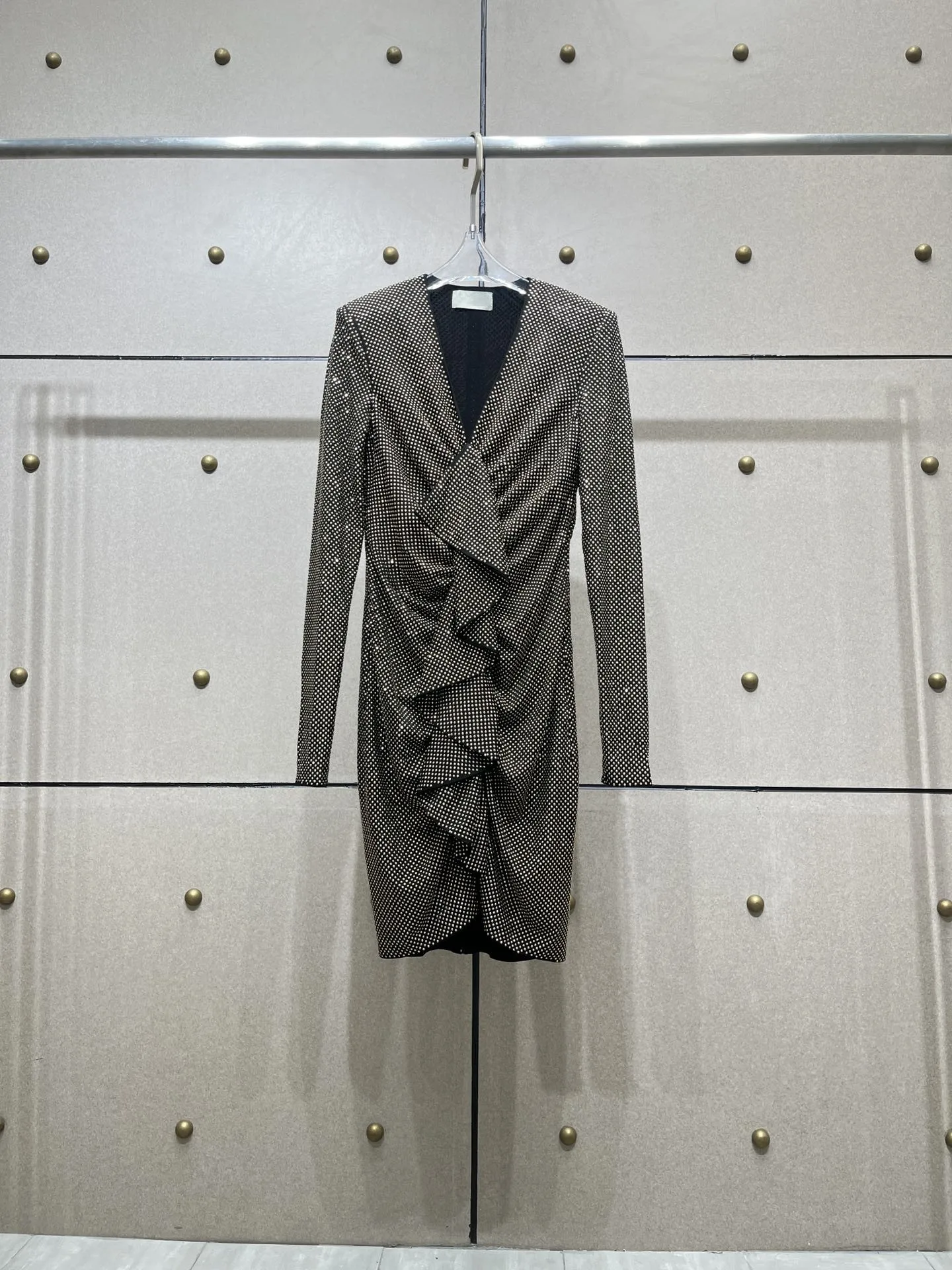 

Женская одежда 2023, сверхпрочное плиссированное платье со стразами, новинка осень-зима 1018