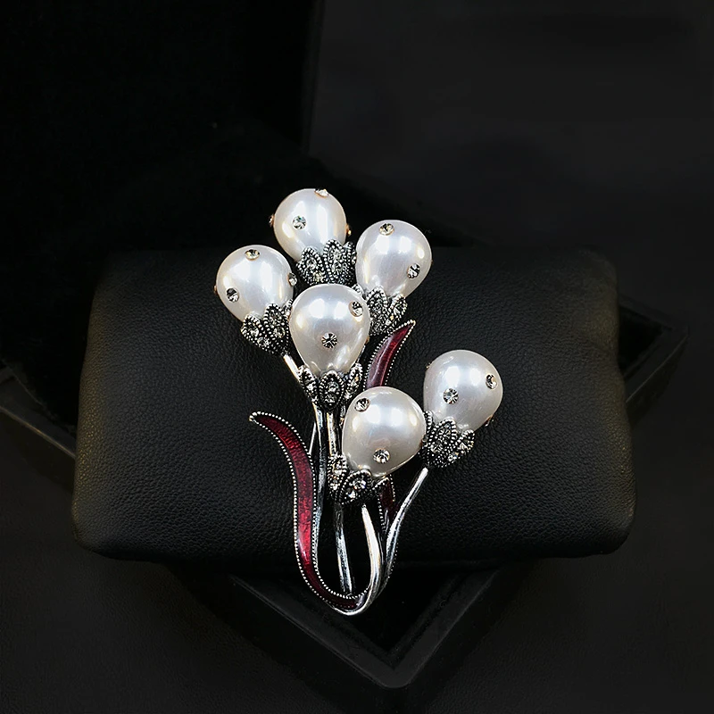

Exquisite Retro Large Brooch Women's Pearl Element Stylish Pin Coat Corsage High-End Clothes Accessories Rhinestone Jewelry Pins