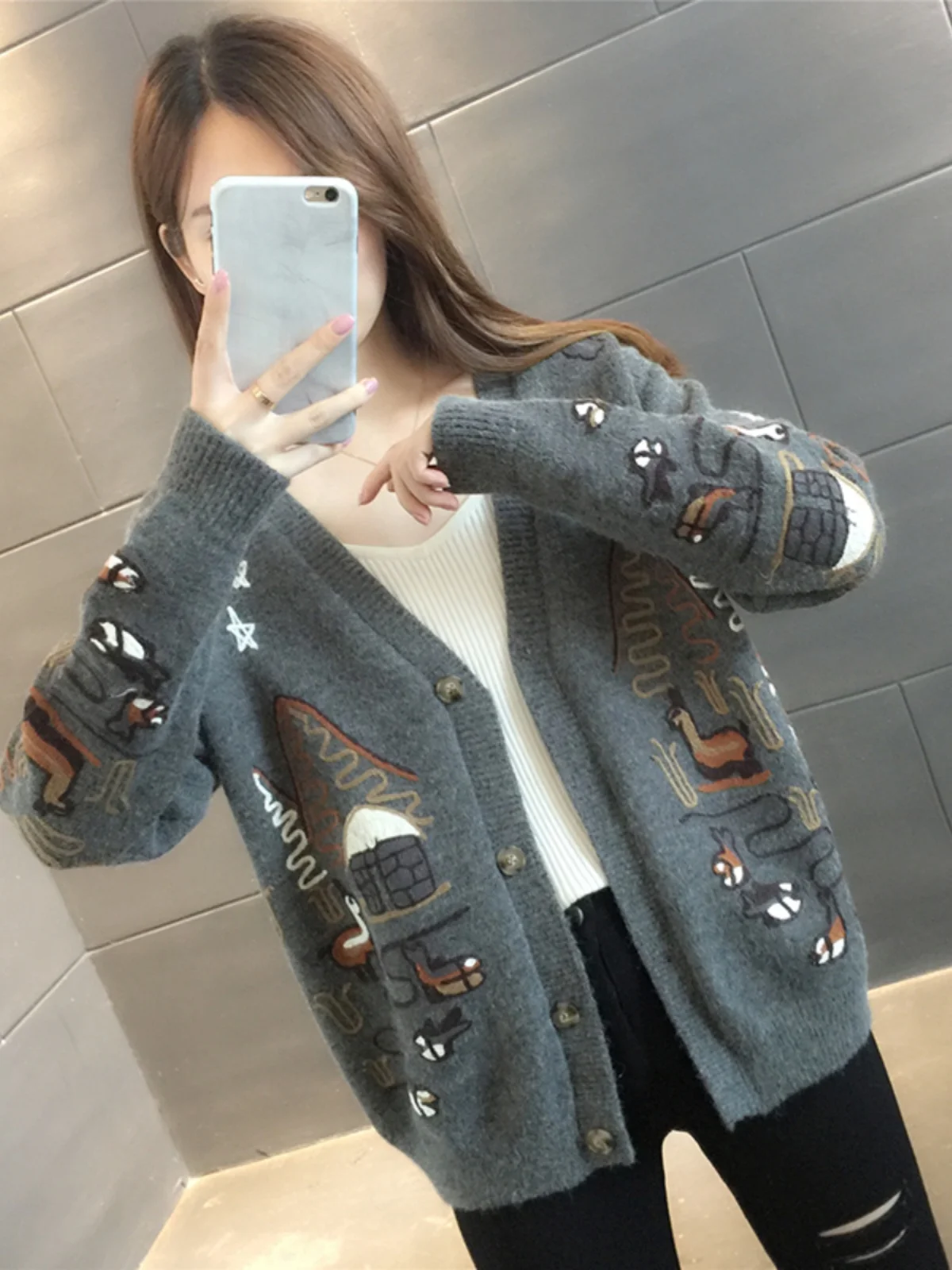 Одежда ранней осени маленький вязаный женский кардиган свободный 2024 новые