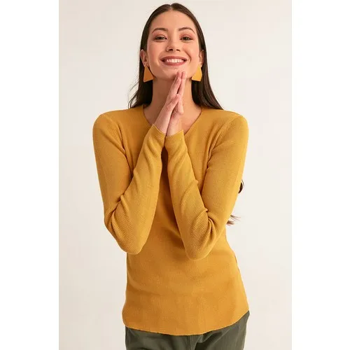 

Трикотажный свитер с V-образным вырезом