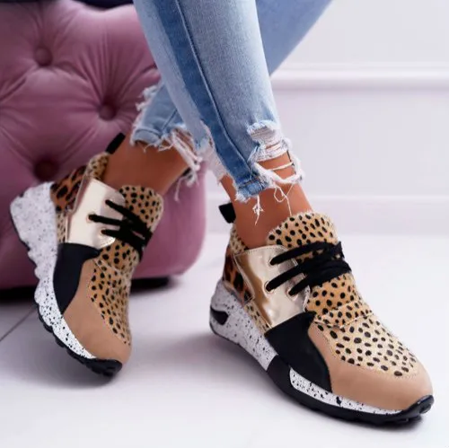 Женские кроссовки на шнуровке дышащие из искусственного меха с леопардовым