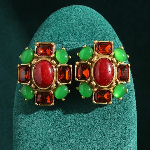 LOVE GREEN LIVE GREEN Серьги-гвоздики из меди с камнями красного и зеленого цветов