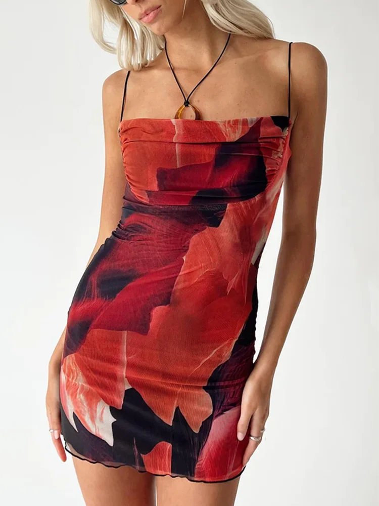 Женское платье с квадратным вырезом открытой спиной и высокой талией