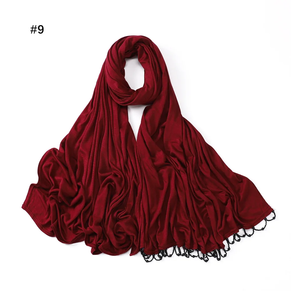 Рисунок 6 - Модный женский головной шарф