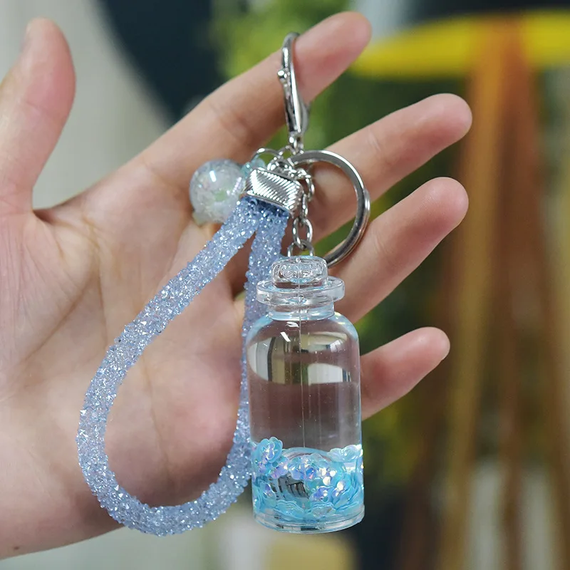 Женский брелок для ключей с подвеской в виде бутылки молоком |