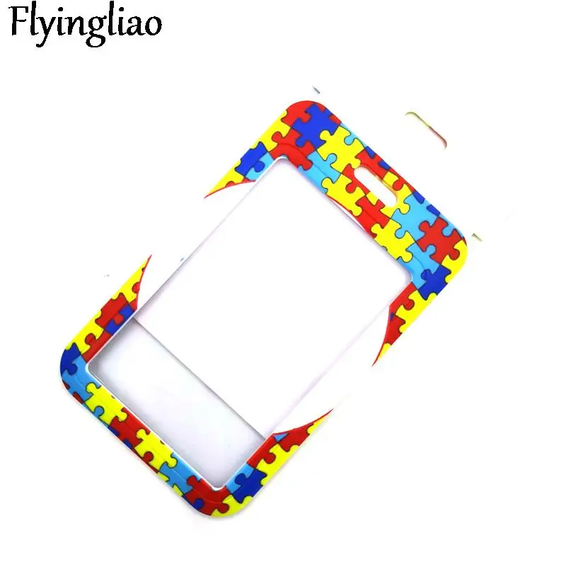 Рисунок 5 - Брелок для ключей с рисунком аутизма