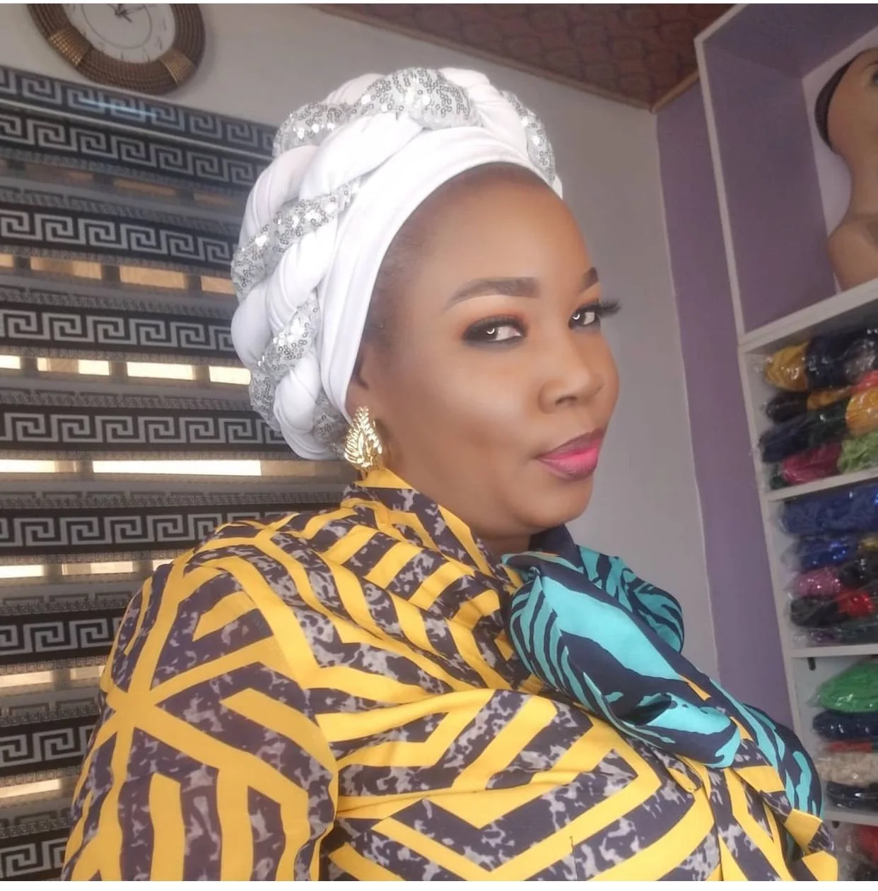 

Головной хиджаб Aso Oke Gele ручной работы, Африканский головной убор Aso Oke Gele, уже изготовленный в Нигерии головной убор, готовый к ношению головной убор для выпадения волос, 2023