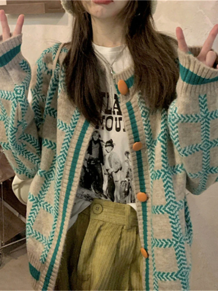 

New In Women Jumpers Long Sleeve Top Retro Plaid Sweater Autumn Winter New Korean Knitted Oversized Cardigan Thick Warm Coat