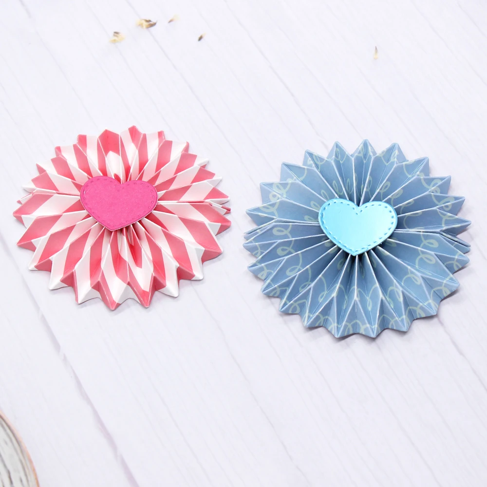 

Irregular Flowers And Heart 2022 New Metal Cutting Dies Decoration Scrapbooking Knife Blade Paper Punch Stencils Album Embossing