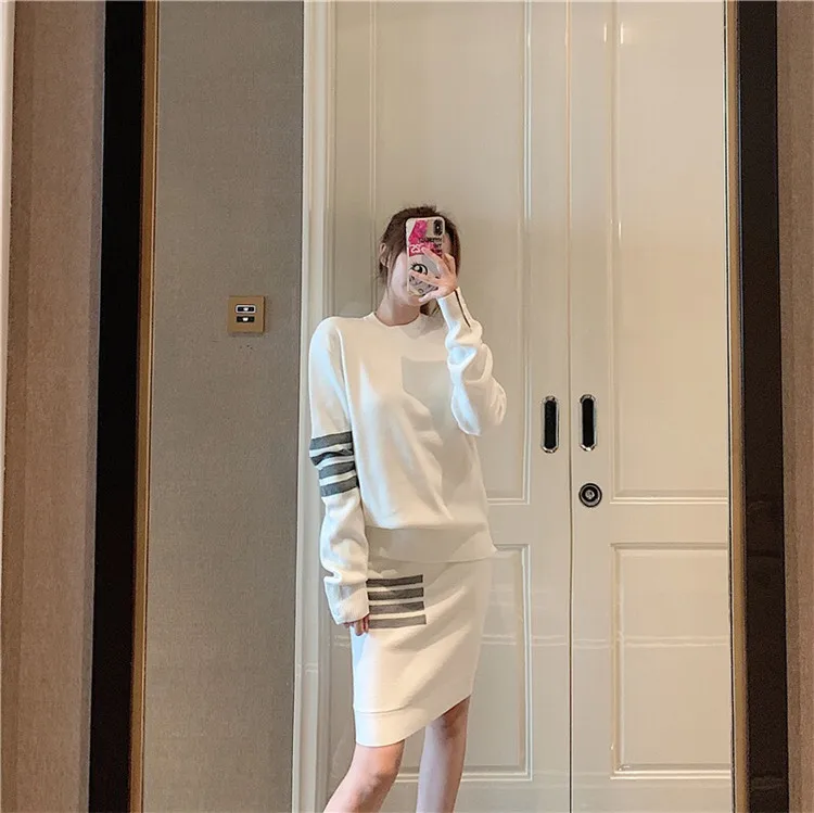 

TB college style wool four-bar suit female waffle round neck knitted sweater casual top skirt tide brand