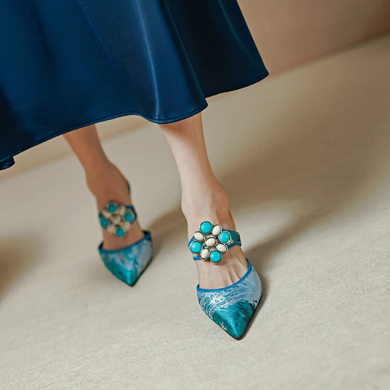 

2022 Summer Women Shoes Cover Toe Slingback Outside Slides Elegant Agate Buckle Women Sandals Vintage Embroidered Slippers Mules