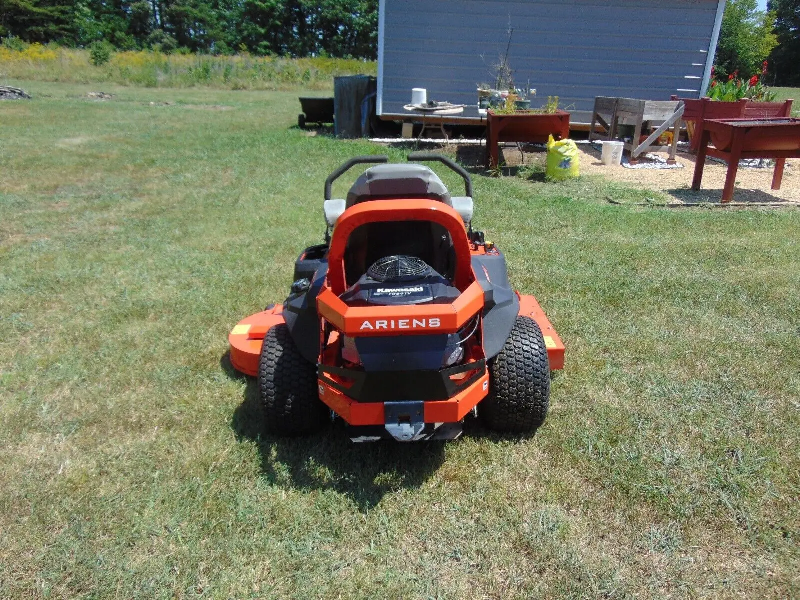 

Low Energy Consumption Ariens Ikon XL 60 inch 24 HP 726cc Zero Turn Lawn Mow