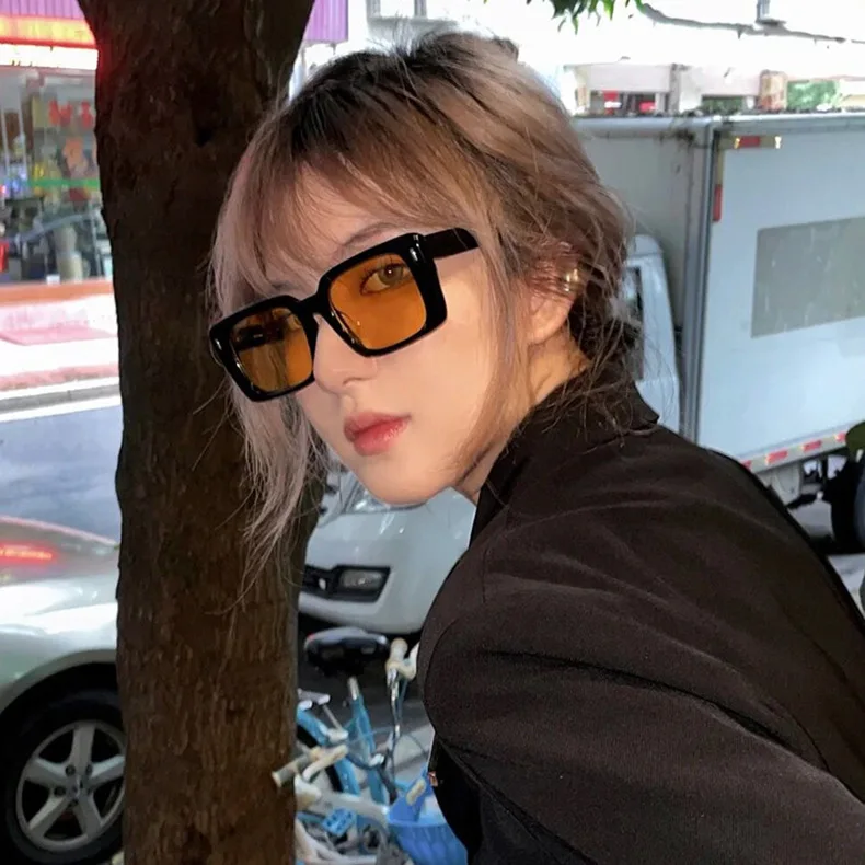 

Square Big Frame Women Sunglasses 2022 Fashion Luxury Retro Oversize Classic Hip Hop Sun Glasses UV400 Yellow Lens