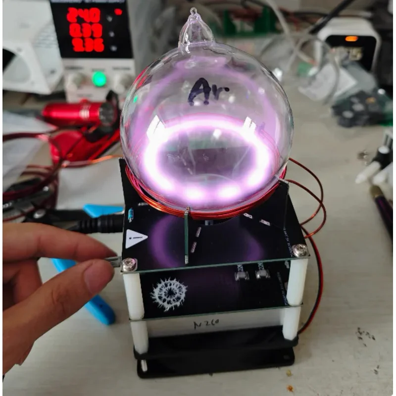 Плазменная кольцевая лампа Вставьте газовый шарик Ковчег Реактор Фильссия