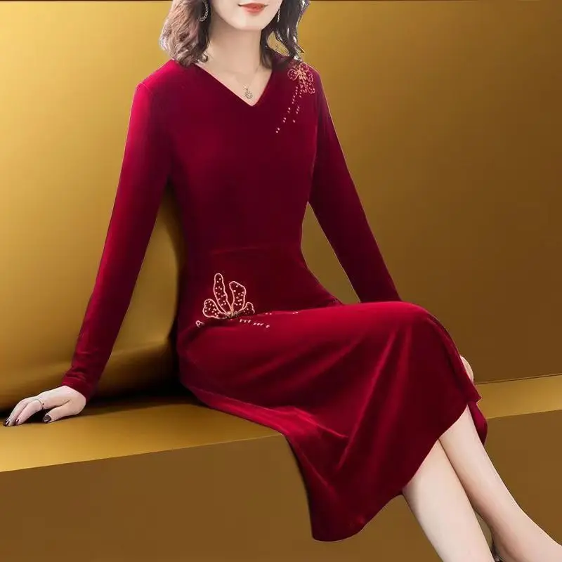 

Новые облегающие платья с V-образным вырезом, модное женское элегантное осенне-зимнее тонкое платье миди с длинным рукавом, женская одежда в стиле пэчворк с цветочным принтом, 2023