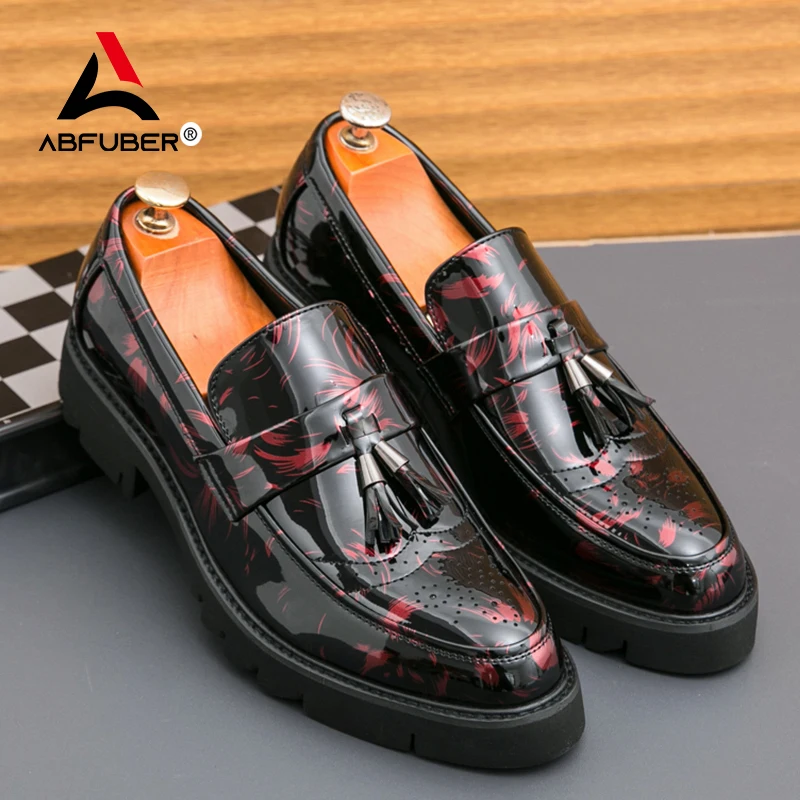 Роскошные лакированные кожаные туфли мужские лоферы без застежек с бахромой