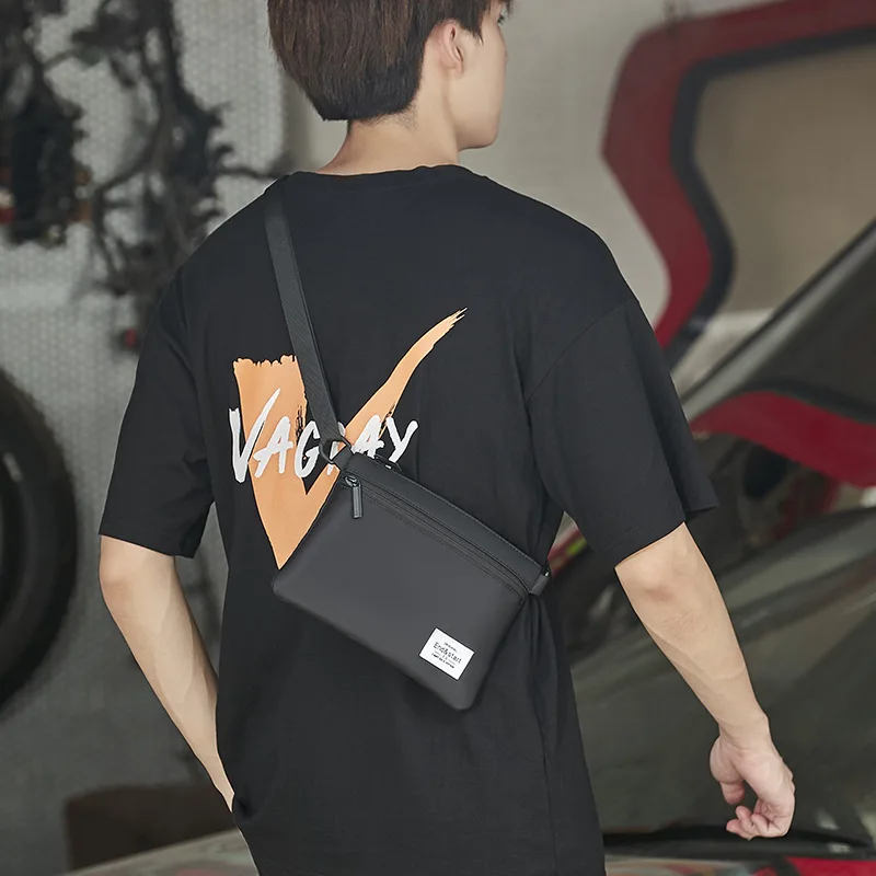 Men's Small Shoulder Bag Summer Crossbody Bag Casual Portable Small Shoulder Bag Mobile Phone Bag