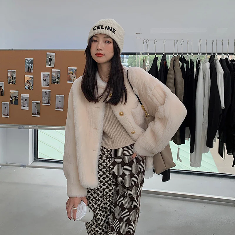 Lamb Fur Fur Coat Women's Sheep Shearing Short Coat 2022 Autumn Winter Fashion Female Casual Solid Color Wool Sweater Cardigan