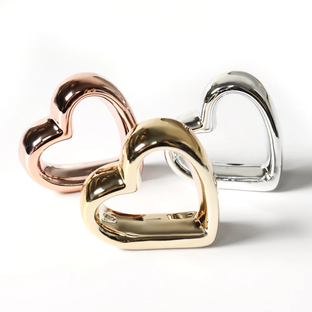 

12PCS/Valentine's Day alloy love one napkin ring table top decoration for family gatherings, festivals, celebrations, weddings a