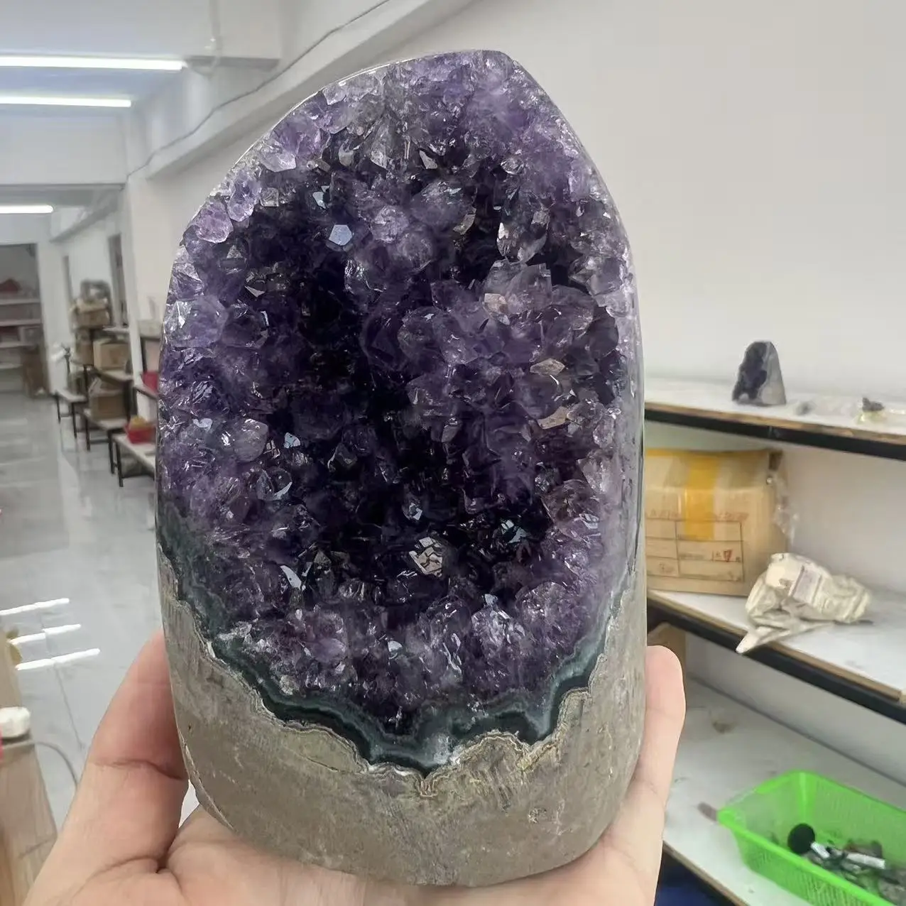 

Кристалл аметист Уругвай