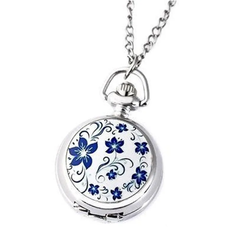 

Couple Models Classic Fashion Retro Quartz Small Silver Lotus Blue Flower Pocket Watch