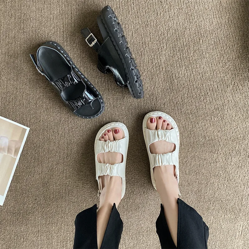 

Fashion Womens Shoes 2022 Clogs With Heel Clear Sandals Suit Female Beige All-Match Med Muffins shoe Luxury Thick Black New Retr