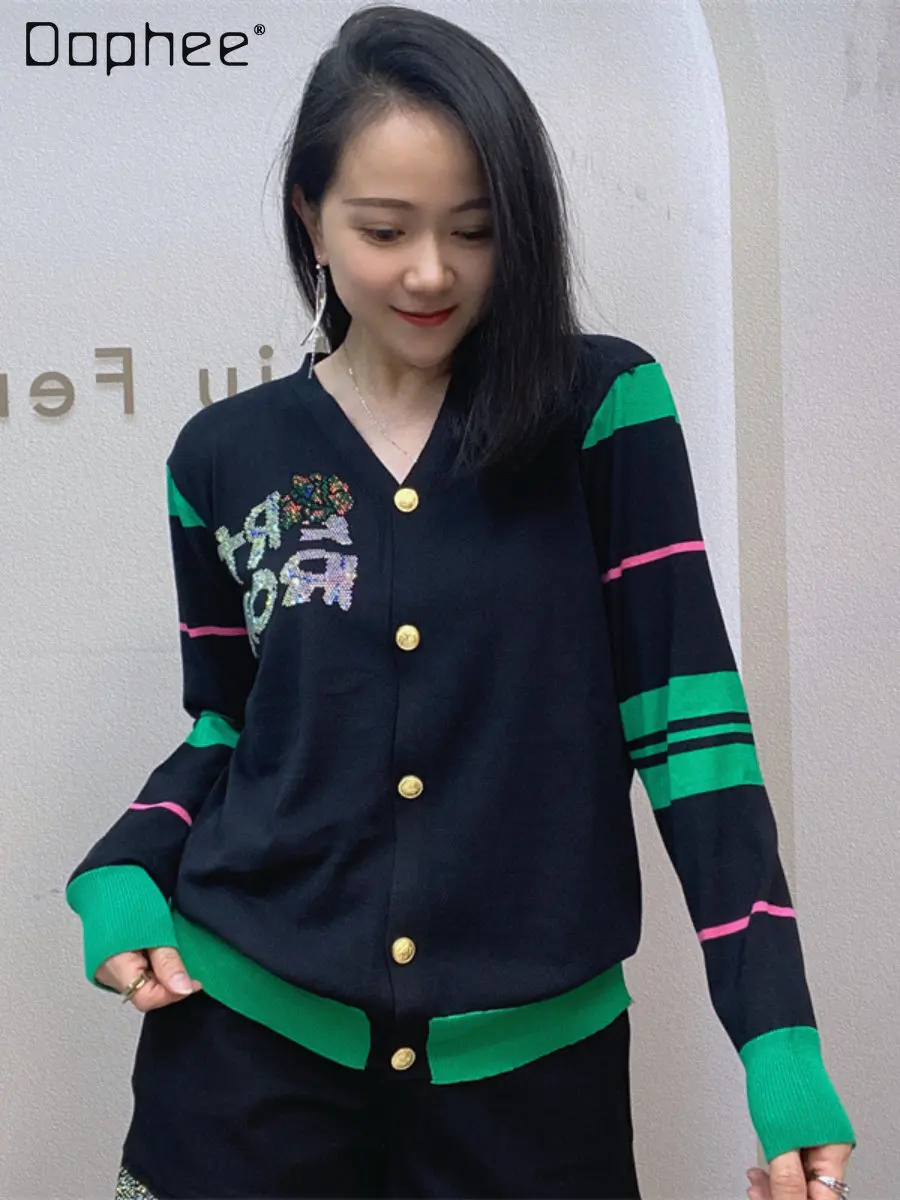 

Korean Fashion Women's Knitwear Coat 2023 Spring New Heavy Embroidery Hot Diamond Long Sleeve V-neck Short White Cardigan