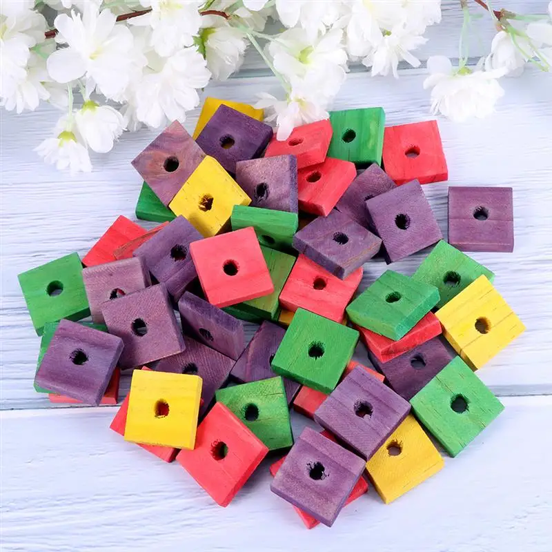 

100Pcs Parrot Wooden Chip Toys Bird Playing Toys Parrot Bite Toys Natural Wooden DIY Parrot Toy Game Supplies Mix-Color Random