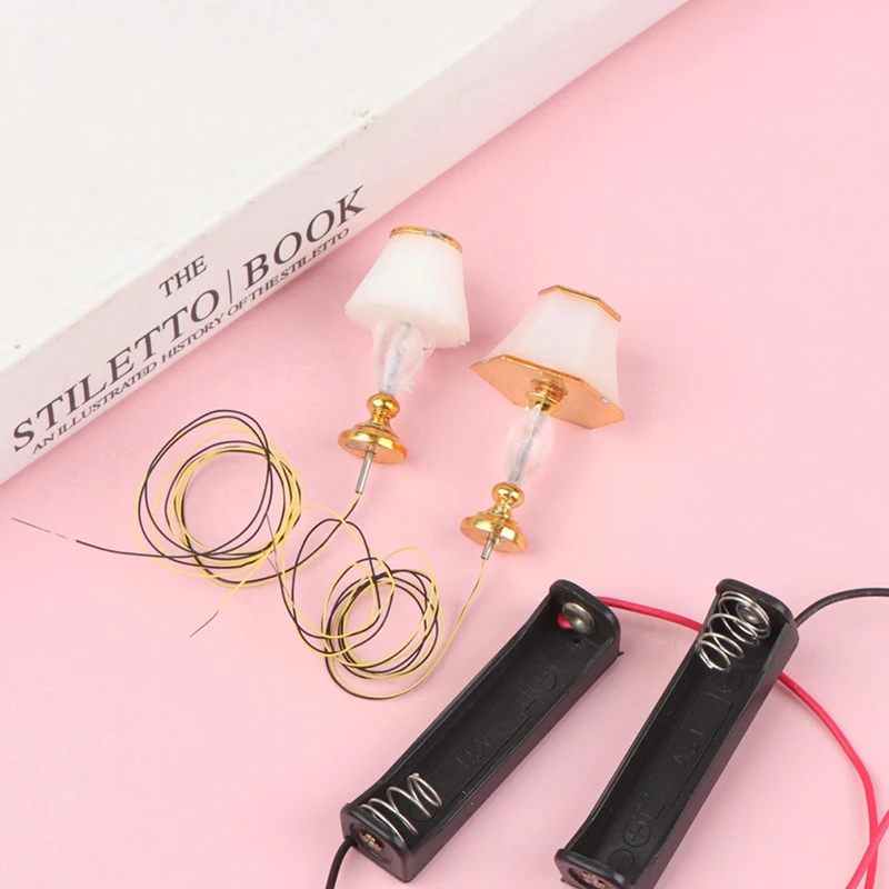 Рисунок 6 - Миниатюрная настольная лампа 1:12 для кукольного дома