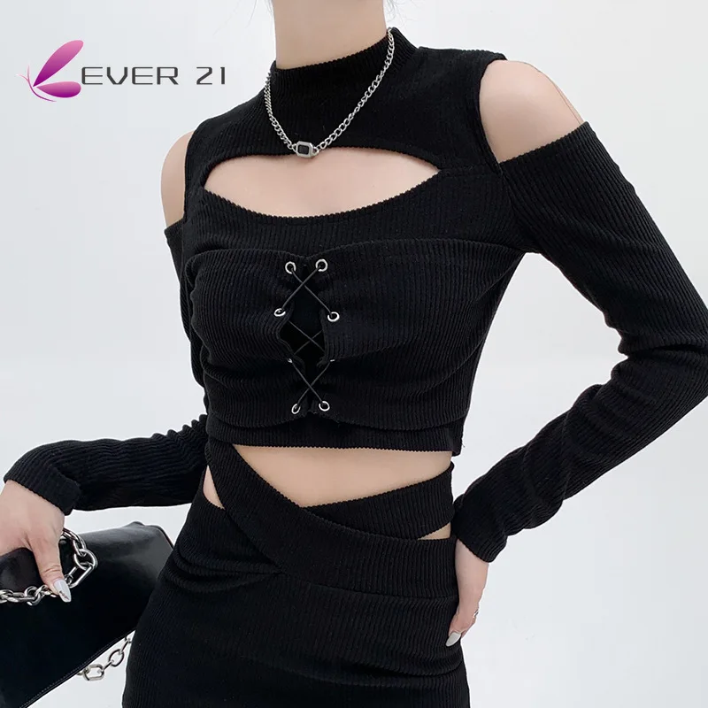 

Patchwork Skinny Alt Clothing Goth Dark Techwear Y2k Punk Cut Out Women T Shirts Mall Gothic Bandage Black Crop Tops Grunge Sexy
