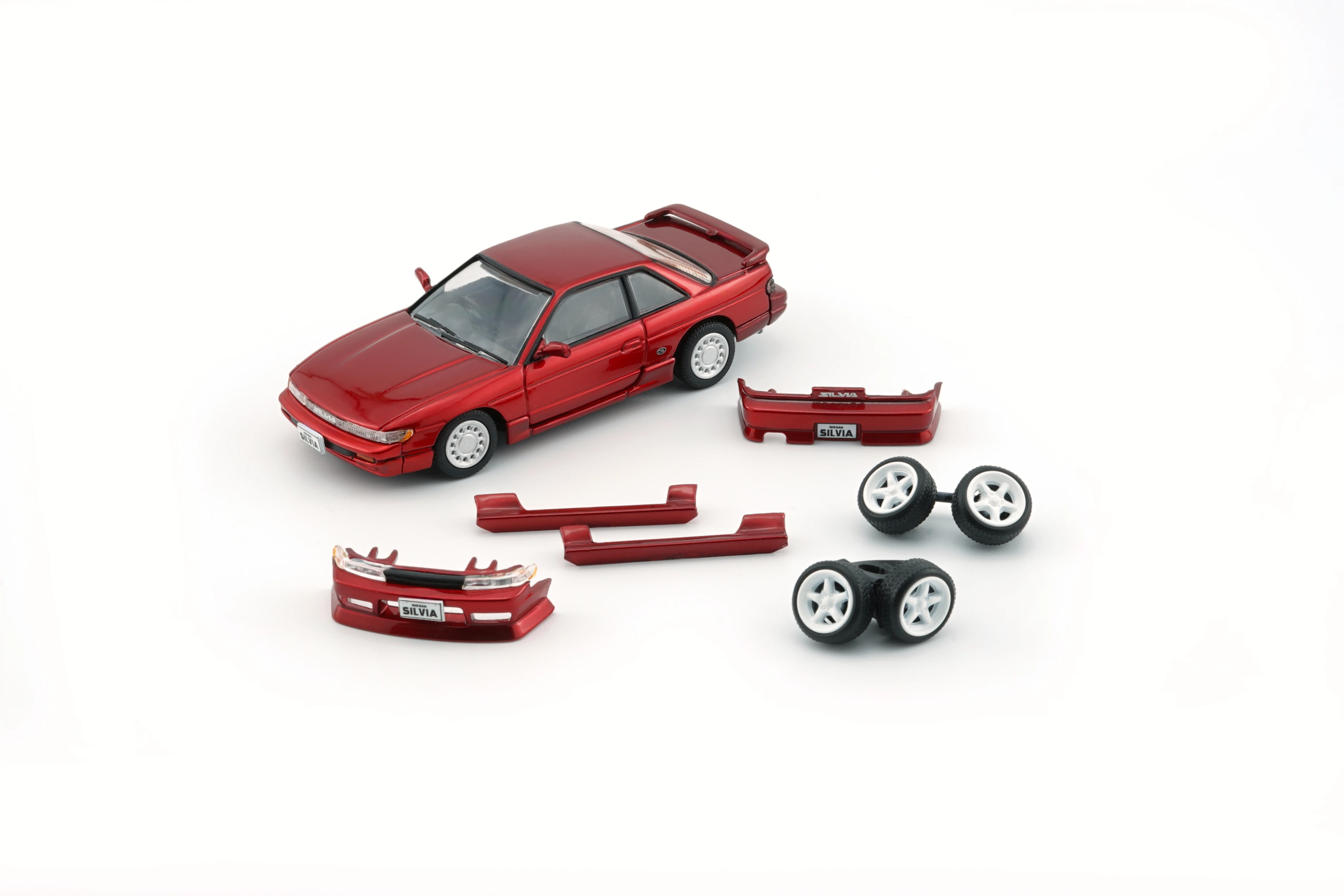

Предпродажа октября, производство BM, 1:64 Nissan Silvia S13, литые модели автомобилей