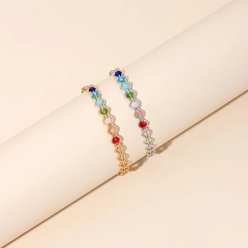

Fashion Boho Colored Crystal Ladies Open Bangles 2022 New Trend Hollow Ladies Wedding Engagement Jewelry