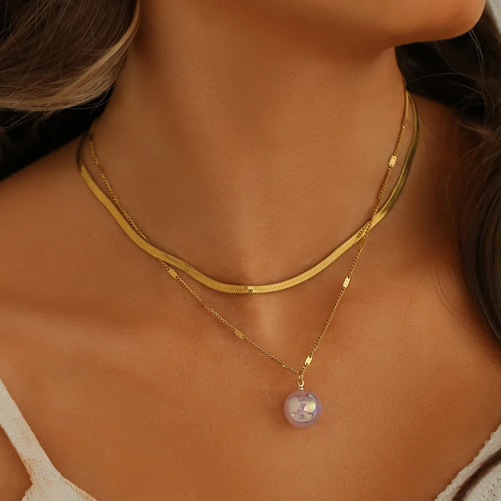 

Light Luxury Double Layer Women's Necklace Stainless Steel Frosted Butterfly Pendant Fashion Snake Bone Chain