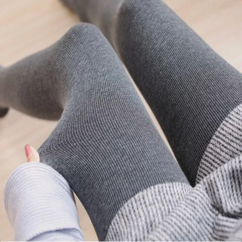 

2022 winter new 300g autumn and winter Plush thickened Leggings women's outer warm pants cotton vertical stripe Plush slim socks