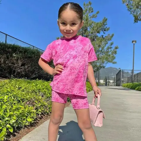 Бежевая летняя одежда для маленьких девочек, модные костюмы из бутика, футболка с коротким рукавом и короткие брюки, детский спортивный костюм из двух предметов