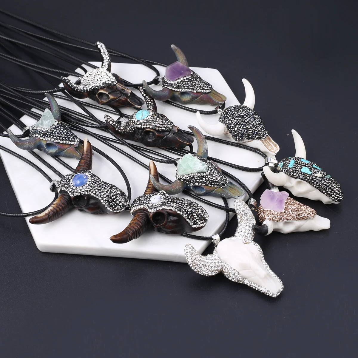 

Rope Chain Acrylic Diamond Cow-Head Pendant Inlaid With Natural Stone Pendant DIY Jewelry Making Necklace Accessories