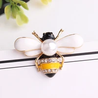 new hot variety of bee brooches with diamonds retro insect temperament corsage ornaments pin buckle collar