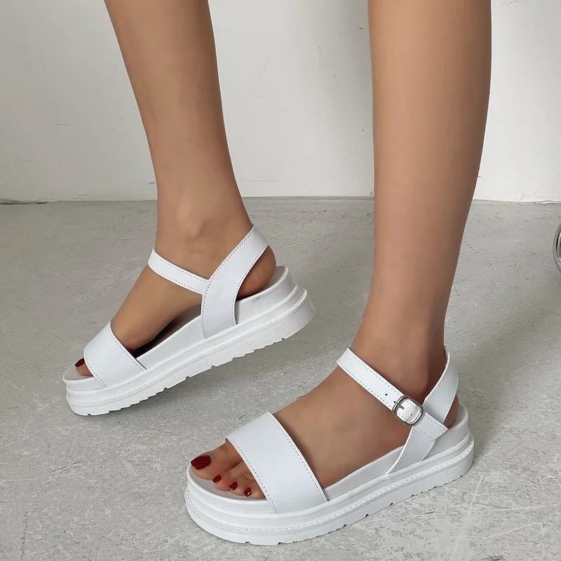 

2022 Summer New Thick-soled Platform Sandals Women's Fashion Korean Version Students Comfortable Flat Shoes Women Sandals