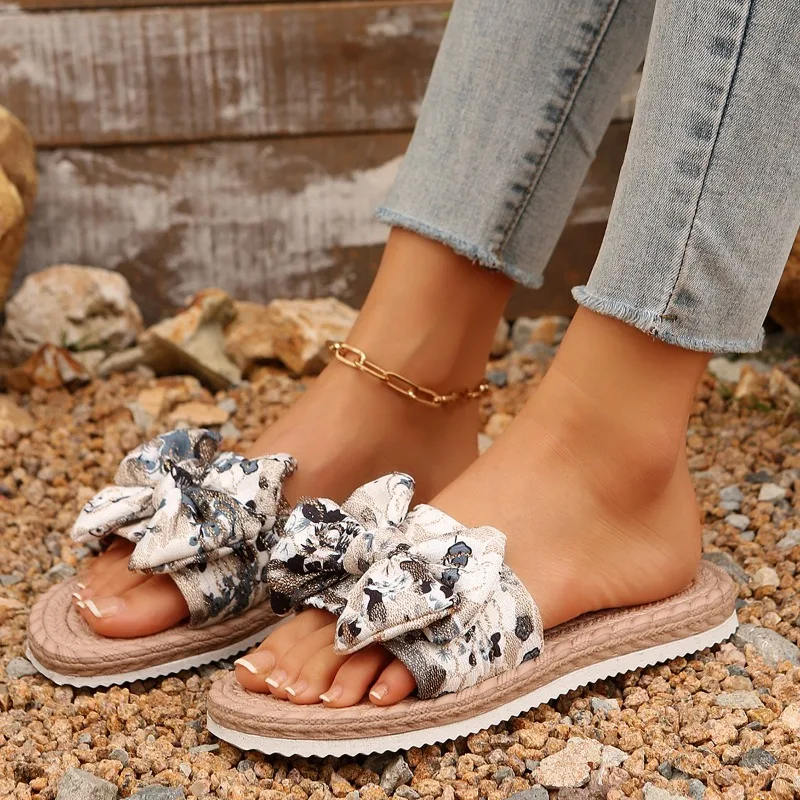 Новые женские тапочки высокого качества универсальные летние модные сандалии с